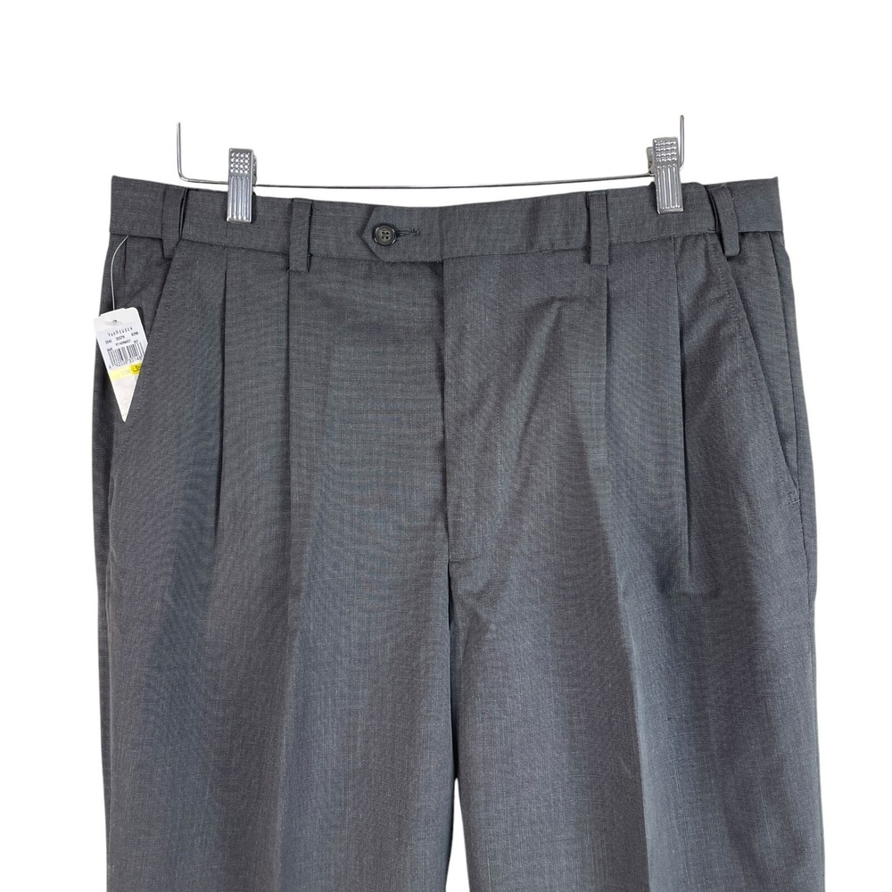 Van Heusen Flex Waist Pleated Dress Pants Straight Leg Cuffed Mens‎ 36x32 Gray
